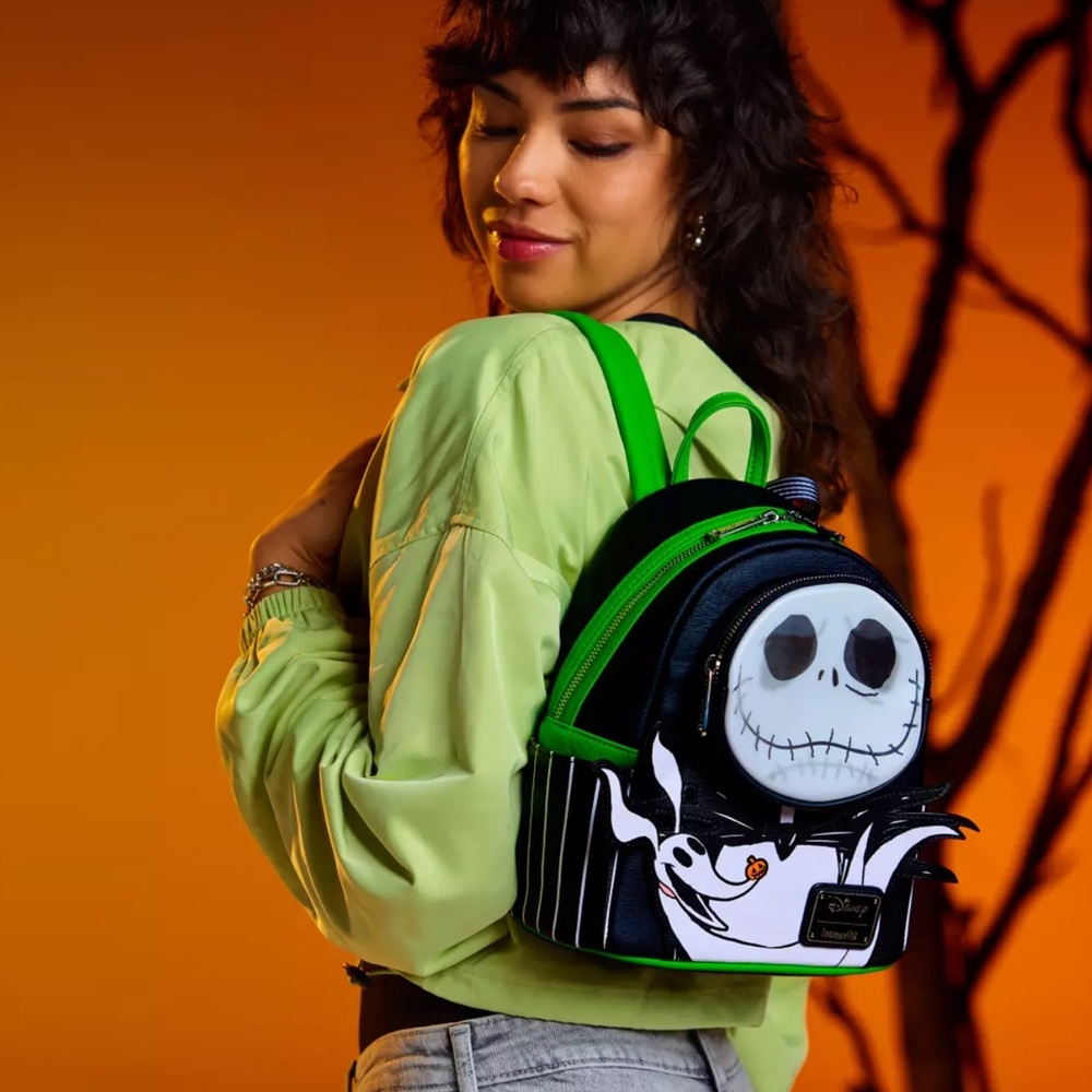 Disney The Nightmare Before Christmas Loungefly Mini Backpack - Picture 2 of 5